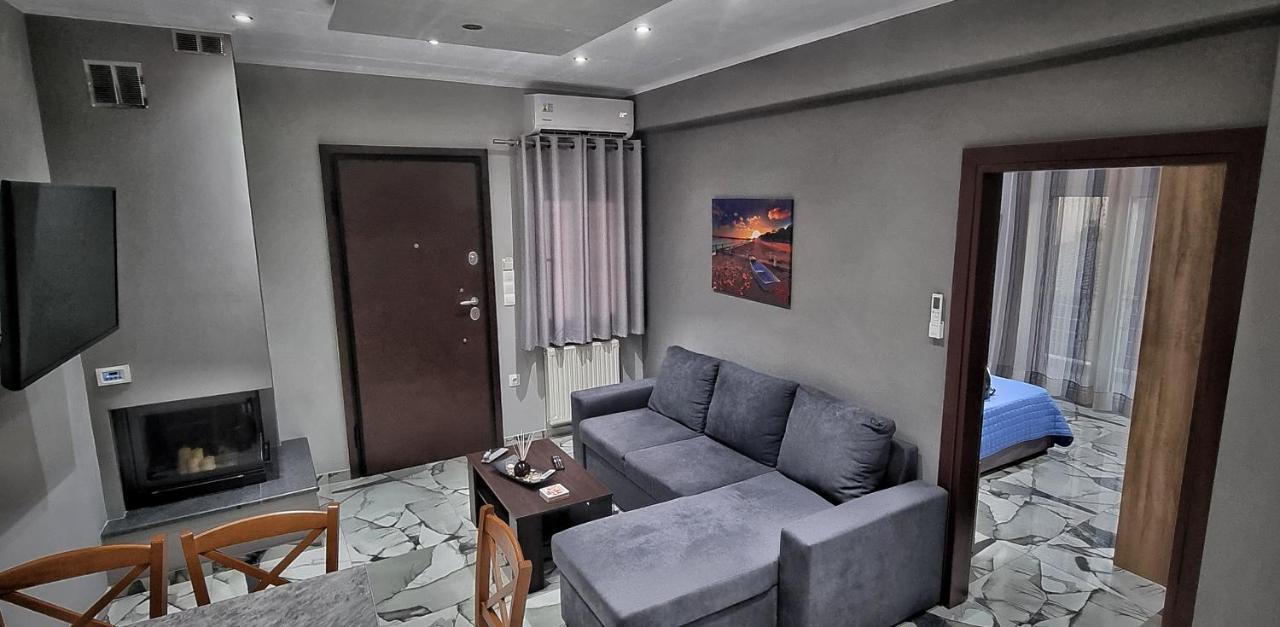 Chalkís Mimarxos Luxury Apartments מראה חיצוני תמונה