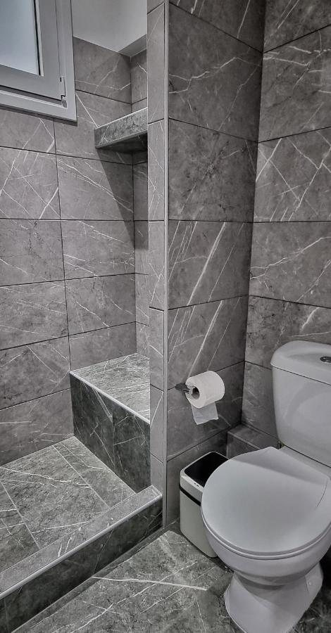 Chalkís Mimarxos Luxury Apartments מראה חיצוני תמונה