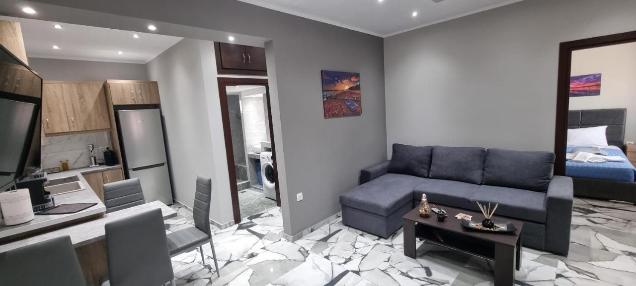 Chalkís Mimarxos Luxury Apartments מראה חיצוני תמונה