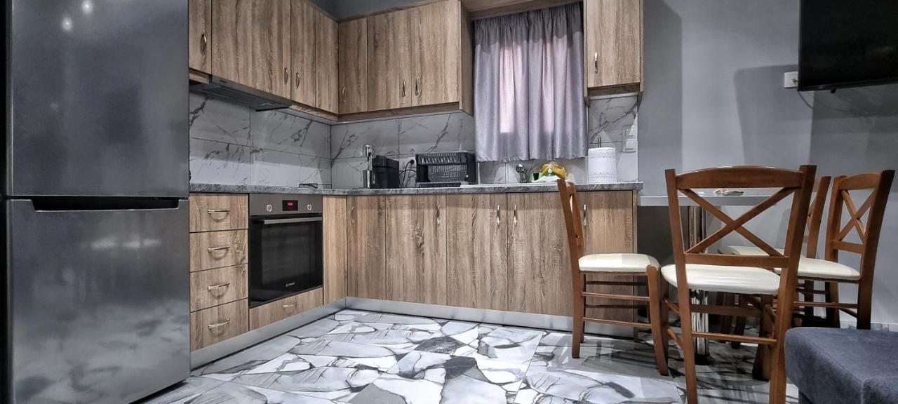 Chalkís Mimarxos Luxury Apartments מראה חיצוני תמונה